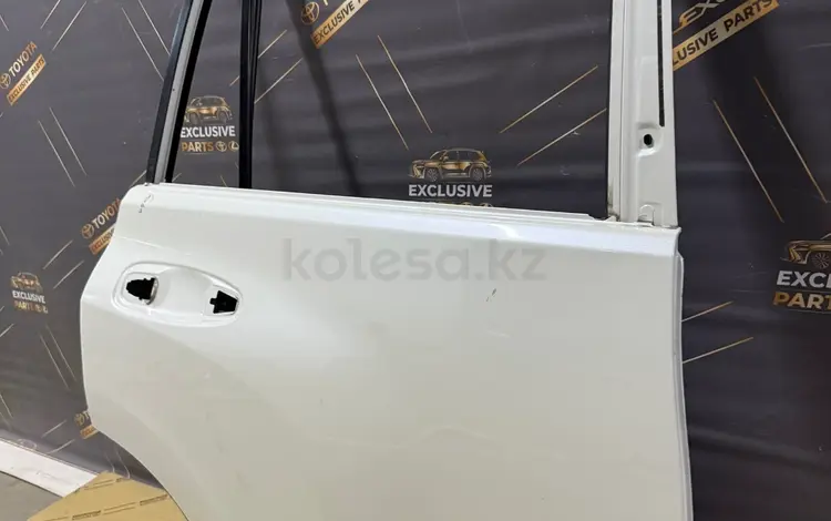 Дверь задняя правая на Prado 150 за 340 000 тг. в Алматы