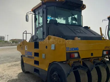 XCMG  каток дорожный пневмошиный XP163 XP203 XP263 2025 года за 21 800 000 тг. в Алматы – фото 2