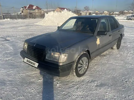 Mercedes-Benz E 230 1989 года за 1 200 000 тг. в Алматы – фото 5