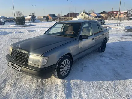 Mercedes-Benz E 230 1989 года за 1 200 000 тг. в Алматы – фото 6