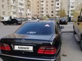 Mercedes-Benz E 280 1999 года за 4 505 372 тг. в Астана – фото 2