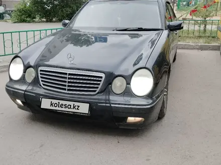 Mercedes-Benz E 280 1999 года за 4 505 372 тг. в Астана – фото 9