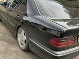 Mercedes-Benz E 280 2000 годаүшін3 500 000 тг. в Костанай – фото 4
