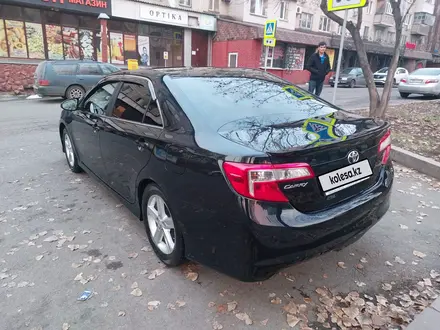 Toyota Camry 2014 года за 7 900 000 тг. в Туркестан – фото 5