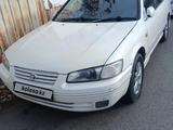 Toyota Camry Gracia 1997 года за 3 600 000 тг. в Семей