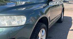 Volkswagen Touareg 2002 годаfor5 300 000 тг. в Астана – фото 3