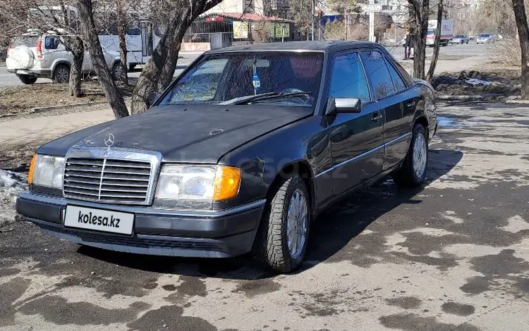 Mercedes-Benz E 200 1990 годаfor1 300 000 тг. в Талдыкорган