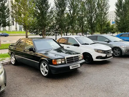 Mercedes-Benz 190 1989 года за 1 300 000 тг. в Астана