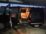 Volkswagen Transporter 2015 года за 14 000 000 тг. в Алматы