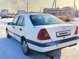 Mercedes-Benz C 180 1996 года за 750 000 тг. в Семей – фото 3