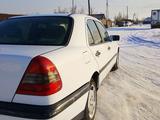 Mercedes-Benz C 180 1996 года за 750 000 тг. в Семей – фото 5