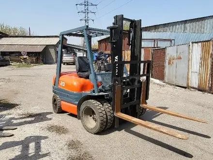 Toyota  6FGL25-20 2006 года за 4 960 000 тг. в Алматы – фото 2