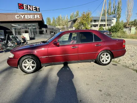 Mercedes-Benz C 220 1993 года за 2 000 000 тг. в Тараз – фото 7