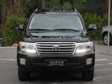 Toyota Land Cruiser 2013 годаүшін24 500 000 тг. в Алматы – фото 2