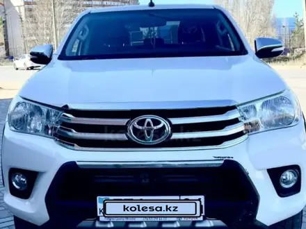 Toyota Hilux 2017 года за 15 500 000 тг. в Актобе – фото 2