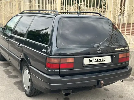 Volkswagen Passat 1993 года за 1 650 000 тг. в Шымкент – фото 2
