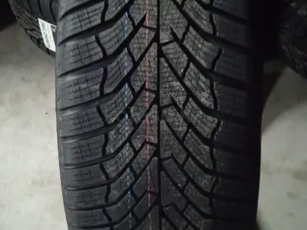 KUMHO 215/55 R17 98V WP52 XL Корея за 41 800 тг. в Алматы – фото 2