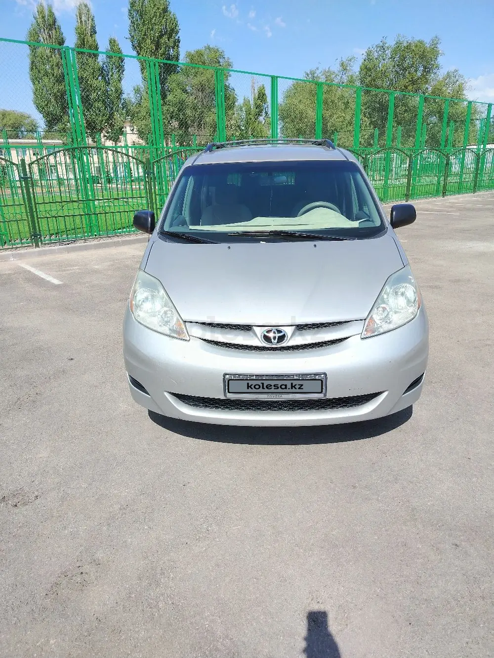 Toyota Sienna, 2008