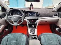 Hyundai Elantra 2017 годаүшін5 500 000 тг. в Актобе
