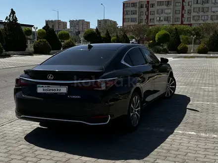 Lexus ES 300h 2019 года за 18 300 000 тг. в Актау – фото 3