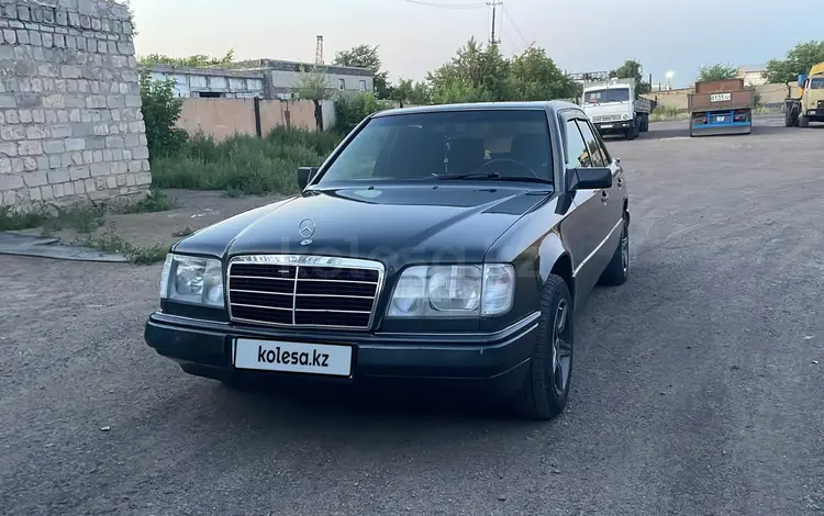 Mercedes-Benz E 200 1995 года за 2 500 000 тг. в Экибастуз