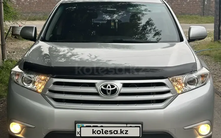 Toyota Highlander 2013 годаүшін13 300 000 тг. в Алматы