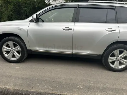 Toyota Highlander 2013 года за 13 300 000 тг. в Алматы – фото 12
