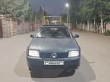 Volkswagen Golf 2000 годаүшін3 500 000 тг. в Астана