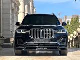 BMW X7 2022 года за 110 550 775 тг. в Астана – фото 3