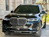 BMW X7 2022 года за 110 550 775 тг. в Астана – фото 4