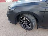 Toyota Camry 2025 годаүшін21 500 000 тг. в Костанай – фото 3