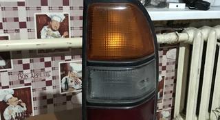 Задний правый фонарь на Prado 90 кузов б. У оригинальный! за 10 000 тг. в Алматы