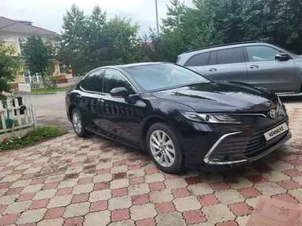 Toyota Camry 2023 года за 12 800 000 тг. в Астана – фото 3