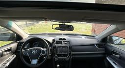 Toyota Camry 2014 годаүшін7 000 000 тг. в Актобе – фото 5