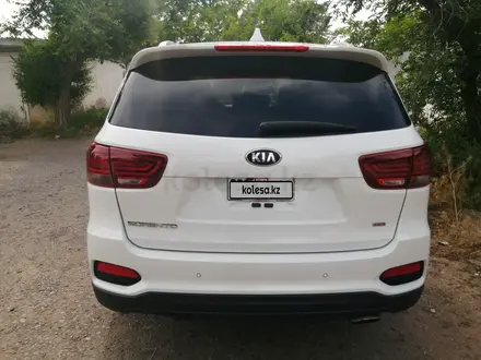 Kia Sorento 2018 года за 12 000 000 тг. в Алматы – фото 4