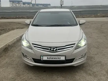 Hyundai Accent 2015 года за 4 300 000 тг. в Атырау – фото 2