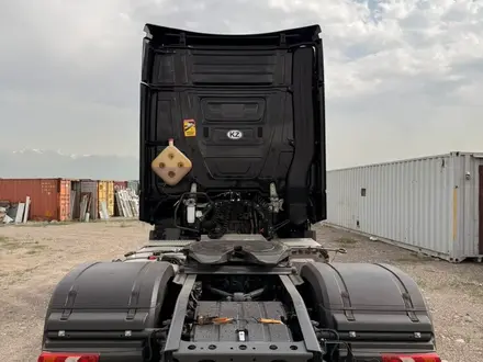 Mercedes-Benz  Actros 2024 года за 45 000 000 тг. в Алматы – фото 9