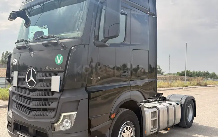 Mercedes-Benz  Actros 2024 года за 45 000 000 тг. в Алматы