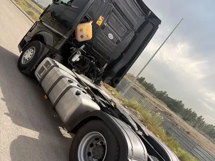 Mercedes-Benz  Actros 2024 года за 45 000 000 тг. в Алматы – фото 15