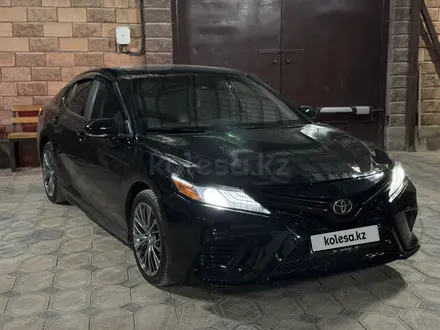 Toyota Camry 2019 года за 10 800 000 тг. в Тараз – фото 3