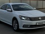 Volkswagen Passat 2017 годаүшін9 500 000 тг. в Алматы