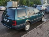 Volkswagen Golf 1994 годаүшін2 000 000 тг. в Астана – фото 4
