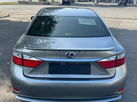 Lexus ES 300h 2014 года за 13 000 000 тг. в Уральск – фото 5