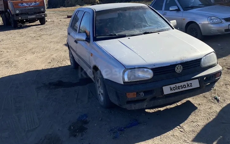 Volkswagen Golf 1994 годаfor750 000 тг. в Павлодар