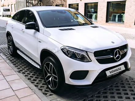 Mercedes-Benz GLE Coupe 43 AMG 2016 года за 30 000 000 тг. в Алматы – фото 2