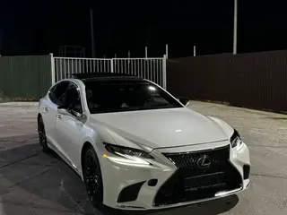 Lexus LS 500