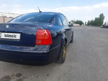 Volkswagen Passat 1999 года за 2 800 000 тг. в Шымкент – фото 4