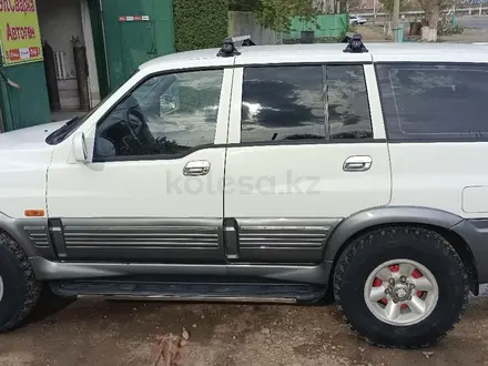 SsangYong Musso 2002 года за 2 500 000 тг. в Кызылорда – фото 2
