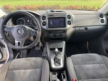 Volkswagen Tiguan 2016 года за 9 100 000 тг. в Алматы – фото 12