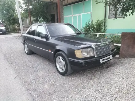 Mercedes-Benz E 200 1992 года за 1 700 000 тг. в Шымкент – фото 6